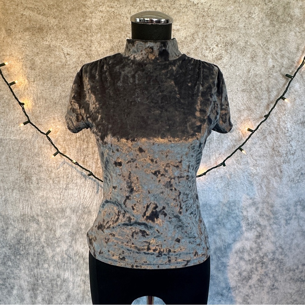 a new day Velvet turtle Neck Top size S